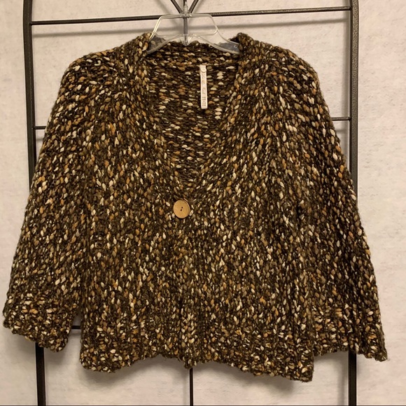 LEO and NICOLE Wool Blend Sweater Women's Size M Petite - Picture 1 of 7